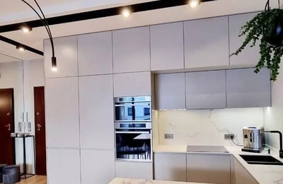 Long-term rental 2-room apartment in a new gated community, Wilanów, Warsaw
