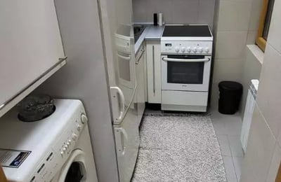 Alquiler a largo plazo Apartamento de dos habitaciones en Belgrado frente al Waterfront y al centro comercial Galleria