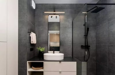 Long-term rental 2-room apartment with air conditioning and parking, Kraków