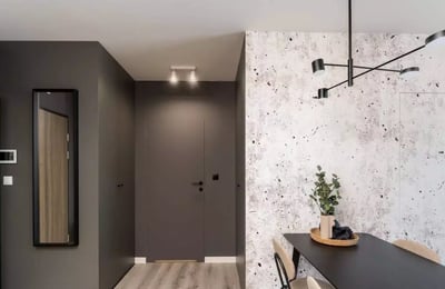 Long-term rental 2-room apartment with air conditioning and parking, Kraków