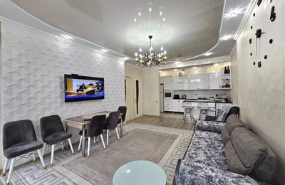 Long-term rental 3-bedroom apartment near 6 May Park, Batumi