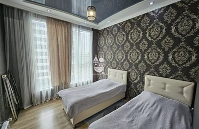 Long-term rental 3-bedroom apartment near 6 May Park, Batumi