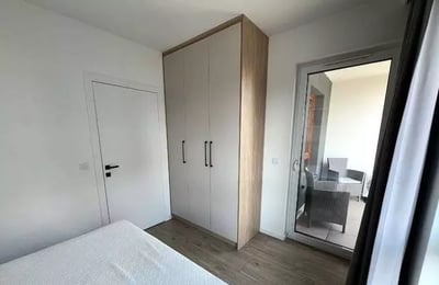Долгосрочная аренда 3-комнатной квартиры 60 м² с балконом и кондиционером на ул. Na Grobli, Вроцлав