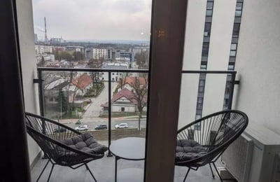 Long-term rental 2-room apartment 30m², Mogilska Street, Kraków city center
