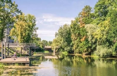Long-term rental studio with a river view, Wrocław, Poland