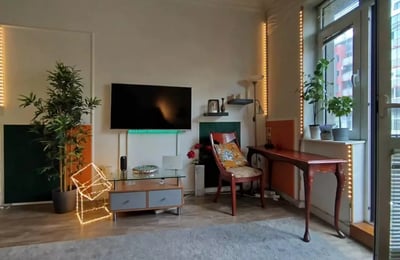 Alquiler a largo plazo piso de 3 habitaciones en el centro Belgrado, Serbia