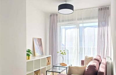 Long-term rental of a 4-room apartment near the park, Krakow