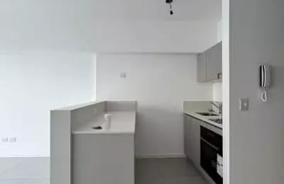 Long-term rental studio with balcony in Las Cañitas, Buenos Aires