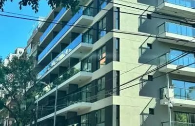 Long-term rental studio with balcony in Las Cañitas, Buenos Aires