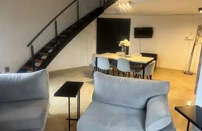 Alquiler a largo plazo loft dúplex de 85 m² con piscina en Colegiales, Buenos Aires