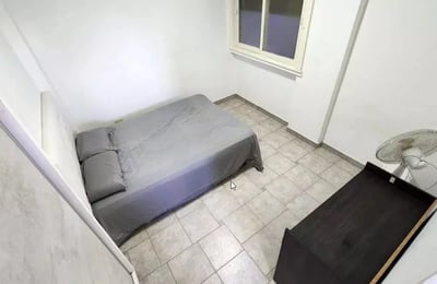 Long-term rent 3-room apartment with a balcony in San Telmo, Buenos Aires