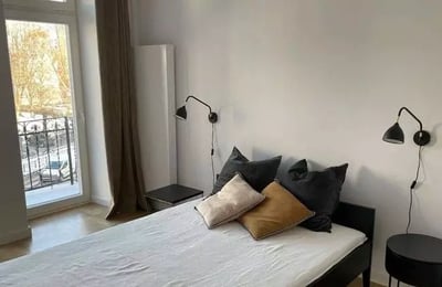 Long-term rental of a 2-room apartment without elevator in Warsaw, Praga-Południe