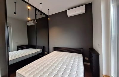 Alquiler a largo plazo de apartamento de 3 habitaciones en el complejo premium Savada 3, Nuevo Belgrado