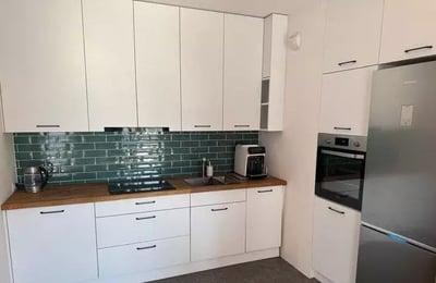 Long-term rental in Warsaw — 2-room 47 m² apartment with spacious balcony and parking, Praga-Południe