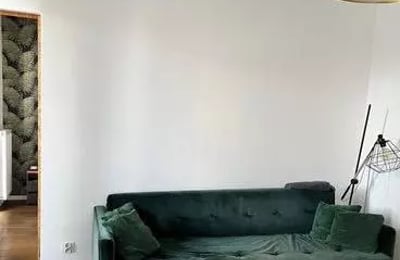 Long-term rental in Warsaw — 2-room 47 m² apartment with spacious balcony and parking, Praga-Południe