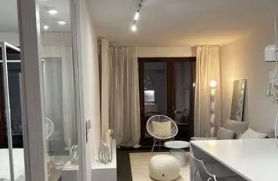 Long-term rental of a stylish 44 m² 2-room apartment with a balcony in the Stare Podgórze district, Krakow