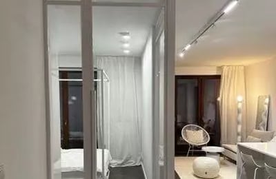 Long-term rental of a stylish 44 m² 2-room apartment with a balcony in the Stare Podgórze district, Krakow
