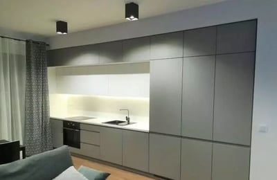 Long-term rental of 2-room apartment 45 m2 with balcony and parking in Mokotów district, Warsaw