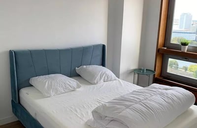 Long-term rental of a 4-room apartment, 91 m², Paris, 15th arrondissement