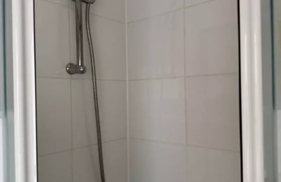 Long-term rental of a studio, 12 m², Paris, 15th arrondissement