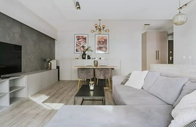 Langzeitmiete einer Wohnung mit Balkon und Fitnessraum im River Point, Breslau, Polen