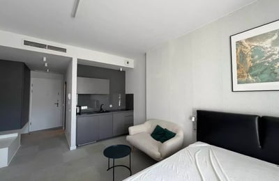 Alquiler a largo plazo: estudio de 28 m² en el centro de Breslavia