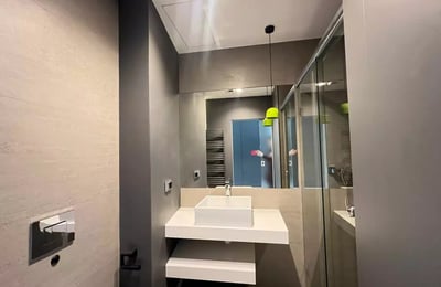 Alquiler a largo plazo: estudio de 28 m² en el centro de Breslavia