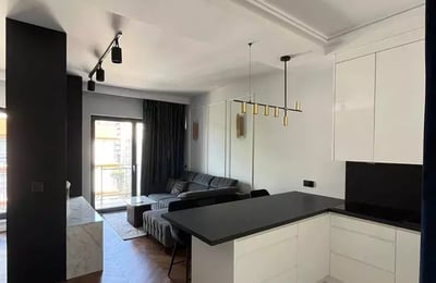 Long-term rental of a 40 m² 2-room apartment on Mariana Zdziechowskiego Street, Warsaw, Poland, in a new building with a balcony