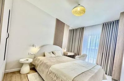 Alquiler a largo plazo de piso de 2 habitaciones, 40 m² en Cracovia, Polonia