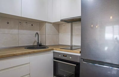 Long-term rental of a 2-room apartment, 40 m² in Belgrade, Serbia