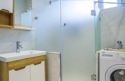 Long-term rental of a 2-room apartment, 51 m² in Belgrade, Serbia