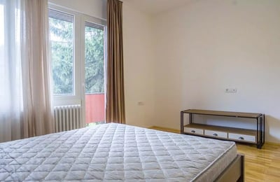 Long-term rental of a 2-room apartment, 51 m² in Belgrade, Serbia