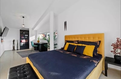 Long-term rental of a 5-room house, 192 m² in Bratislava, Slovakia