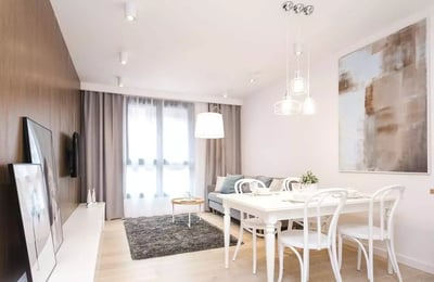 Langzeitmiete einer 2-Zimmer-Wohnung im historischen Stadtteil Kazimierz, Krakau, Polen