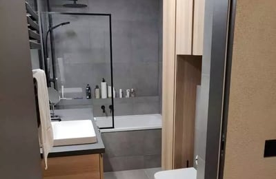 Alquiler a largo plazo de un departamento de 2 habitaciones de 45m² en Cracovia, Polonia