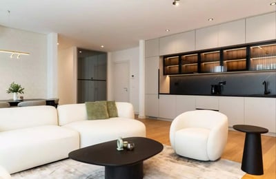 Long-term rental of a 3-room apartment 104m² in Belgrade, Serbia