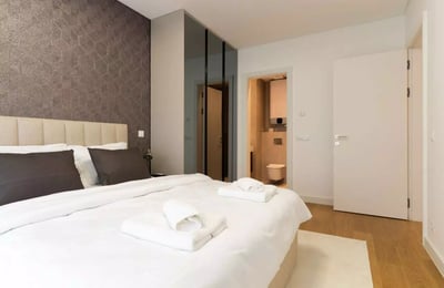 Long-term rental of a 3-room apartment 104m² in Belgrade, Serbia