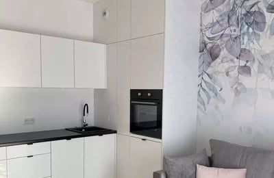 Langfristige Vermietung einer 30 m² großen 2-Zimmer-Wohnung in Krakau, Polen