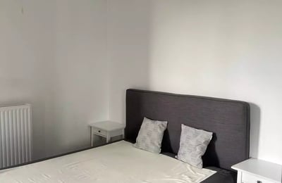 Langzeitmiete einer 46 m² großen Zwei-Zimmer-Wohnung mit Balkon im Warschauer Stadtteil Białołęka