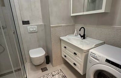 Long-term rental of a 2-room 60 m² apartment in the city center, Belgrade, Serbia