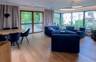 Long-term rental of 4-room apartment 125 m² in Warsaw, Poland