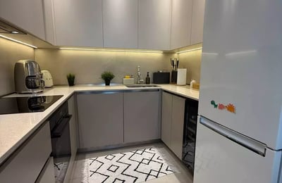 Долгосрочная аренда 3-комнатной квартиры 80 м² в ЖК премиум-класса BW Terra, Белград, Сербия