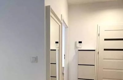 Long-term rent modern 2-room apartment 44 m² in Mokotów, Warsaw, Poland