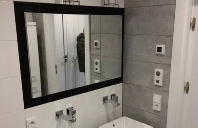 Alquiler a largo plazo de un piso de 3 habitaciones y 65m² en Cracovia, Polonia