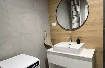 Long-term rental of a 2-room apartment 49.5 m² in the Zabłocie district, Kraków, Poland