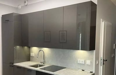 Долгосрочная аренда 2-комнатной квартиры 38м² в районе Воля, Варшава, Польша