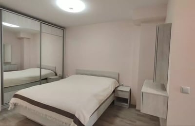 Langzeitmiete einer 3-Zimmer-Wohnung, Varna, Bulgarien