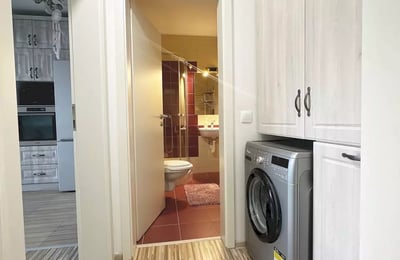 Долгосрочная аренда 3-комнатной квартиры 90 м² в Брашове, Румыния