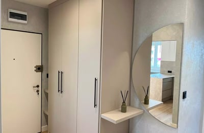 Alquiler a largo plazo de un piso de 3 habitaciones y 53 m² en el distrito Ursus, Varsovia, Polonia