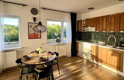 Langzeitmiete einer 3-Zimmer-Wohnung mit 60 m² im Stadtteil Fabryczna, Breslau, Polen